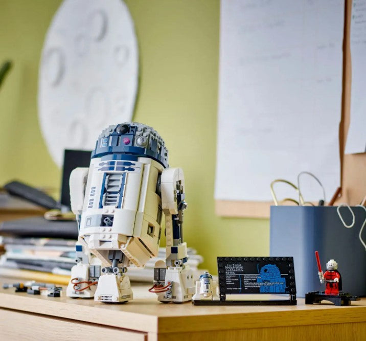 LEGO - Star Wars R2-D2 Buildable Toy Droid for Display and Play 75379 – Multi - Avenue Treasures