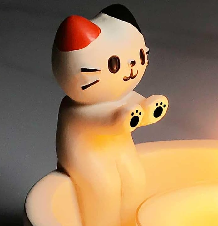 Cartoon Kitten Warming Paws Cat Candle Holder - Cute & Colorful Cat Handmade Scented Candle Holder Home & Office Decor - Avenue Treasures