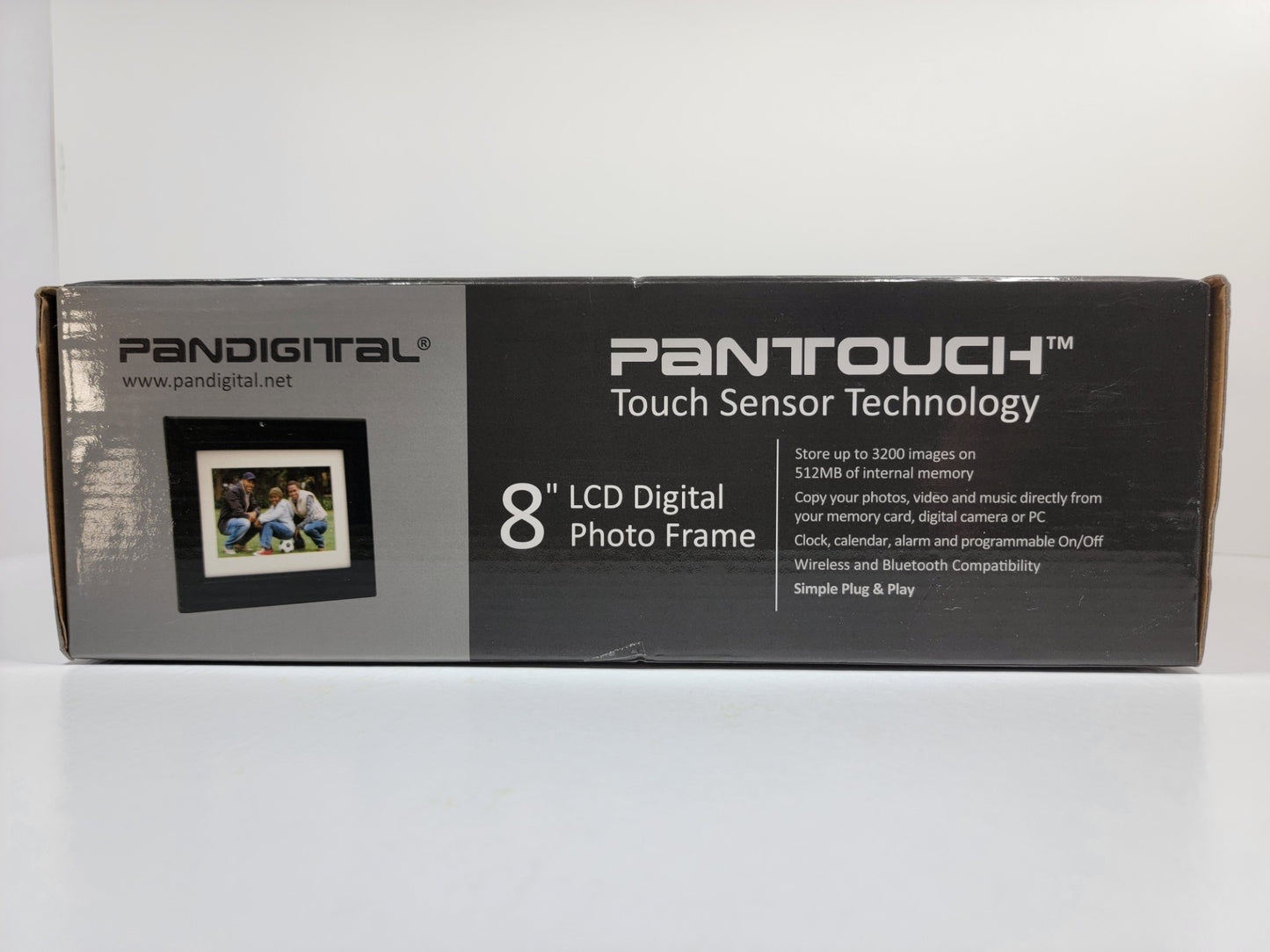 PanDigital 8" LCD Digital Photo Frame - 800x600 PanTouch Touch Sensor Picture Display PAN8002W02T